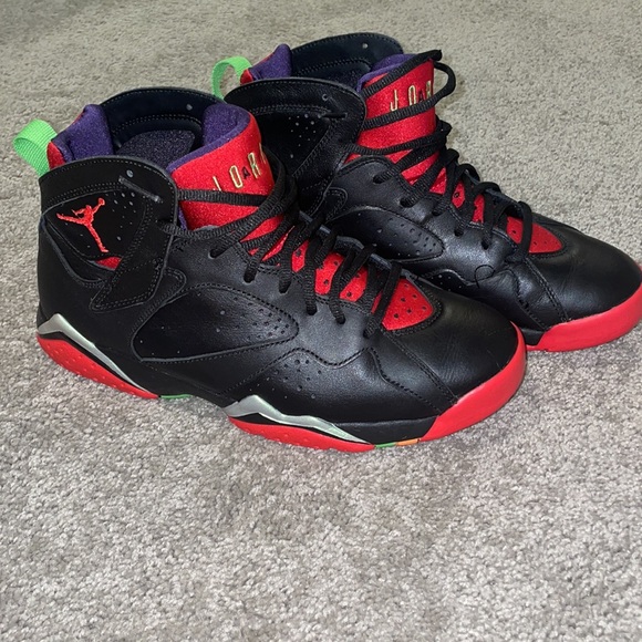 Jordan Retro 7 Marvin the Martians - Picture 2 of 5